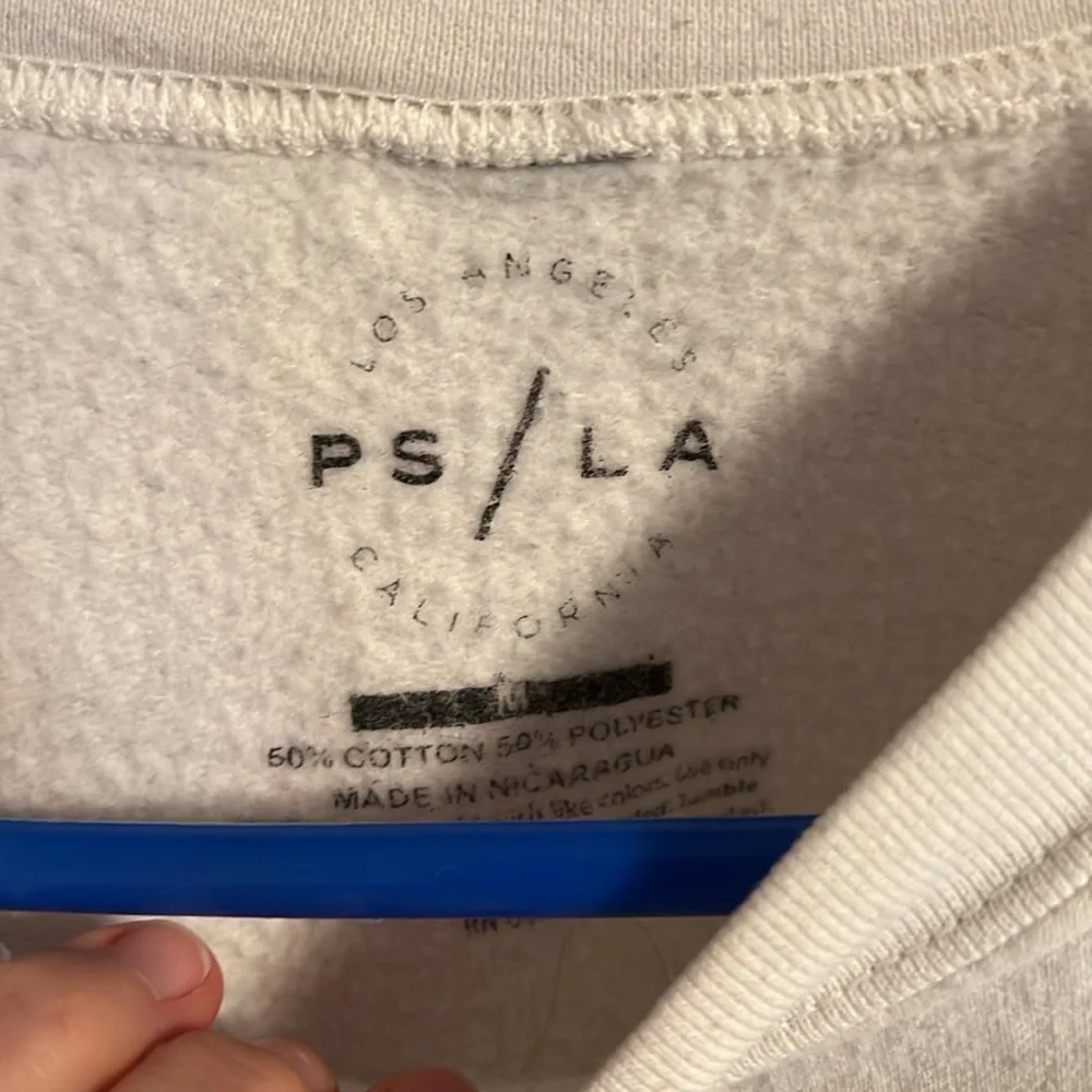 Pacsun  cream, turquoise sweatshirt, size medium - Picture 2 of 4